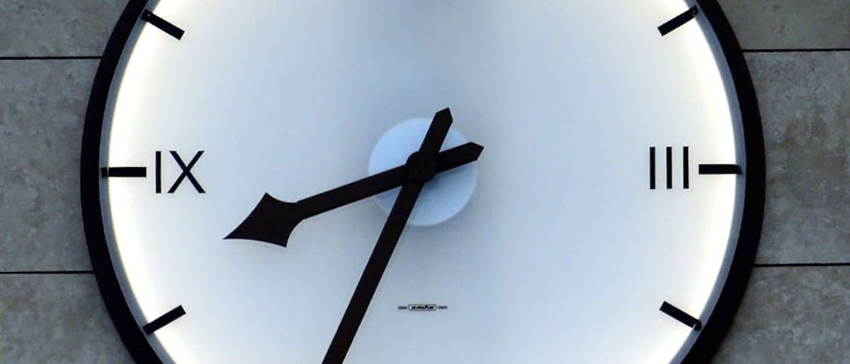 Cover illustration for What Are Leap Seconds?